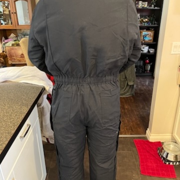 Insulated Full body Coveralls Size Large - Picture 9 of 9
